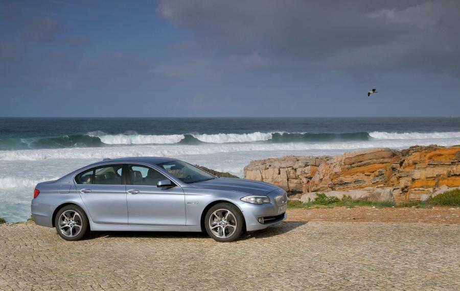  BMW ActiveHybrid 5 2012 года  (US) (фото 61 из 135)